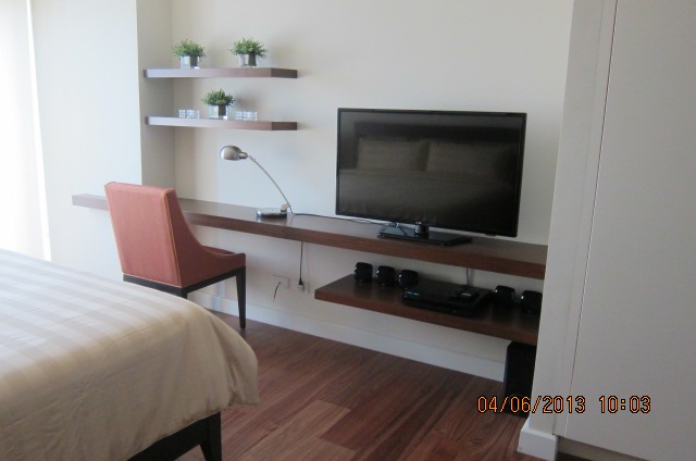 condominum Unit furniture fully-furnished