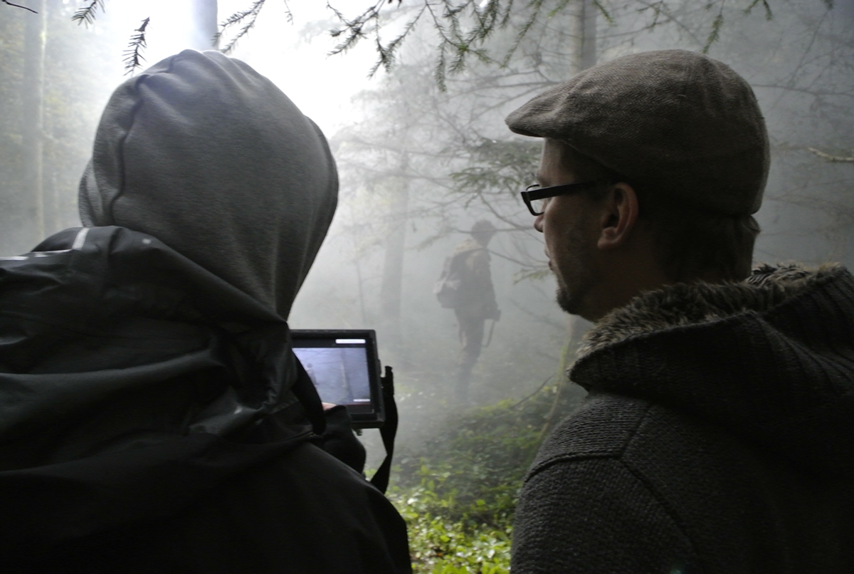 jäger DEIN Deal DeinDeal forest wald schnäppchen hunter Spot tv