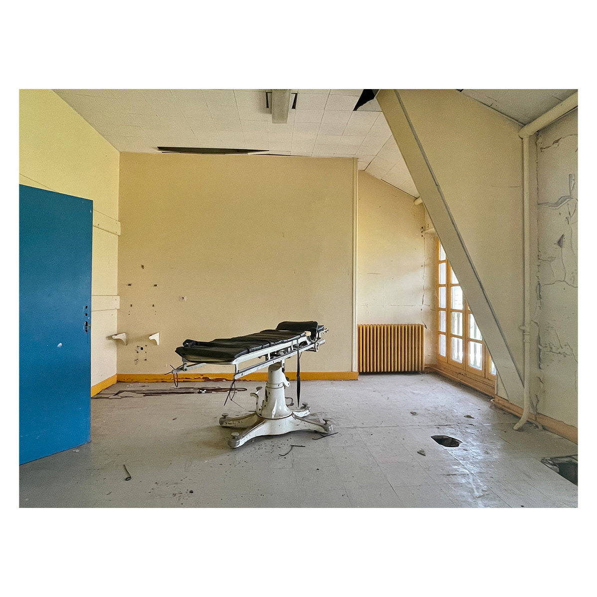 urbex urbex photography hospital abandoned abandoned places Photography  decay empty emptyness Urbex Exploration