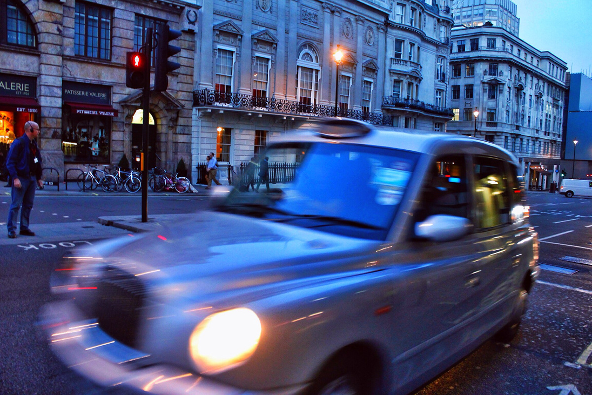 Taxi and Bus London colour