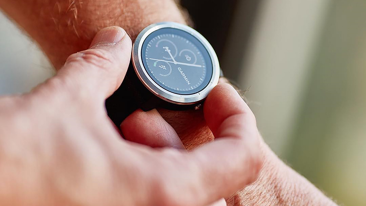 Garmin vivoactive 3 smartwatch Wearable industrial design  product design  Vivo Smart watch Fashion 