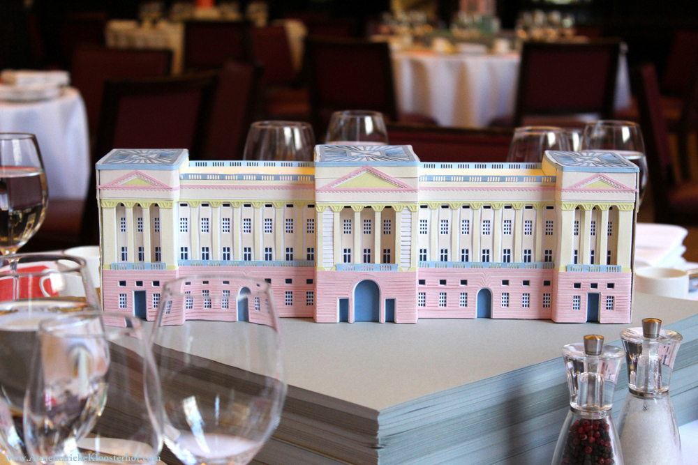 Buckingham Palace Paper Craft Model On Behance