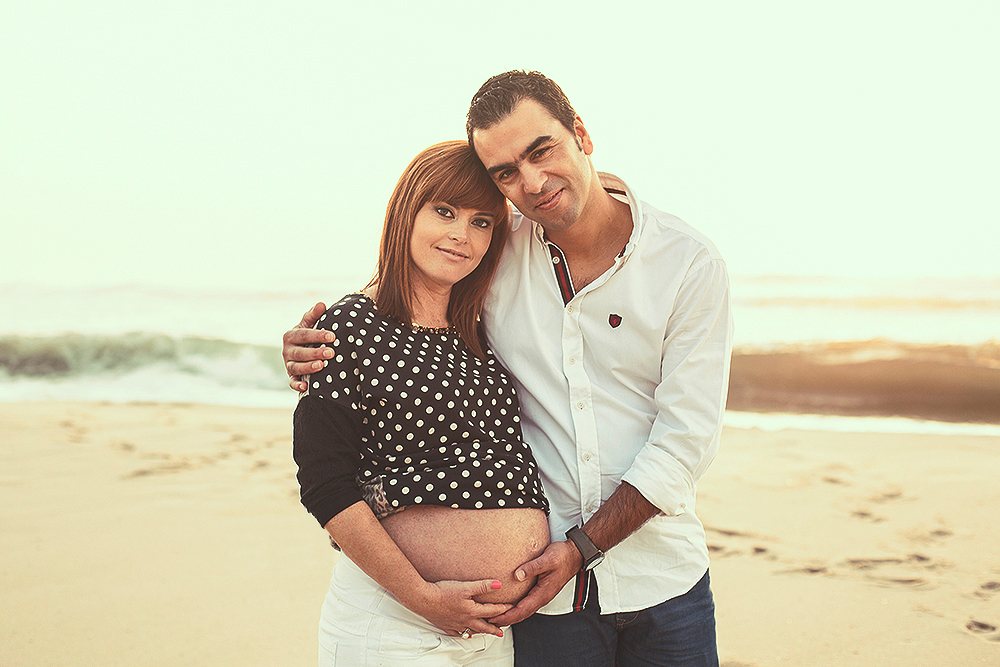 pregnancy maternity mom dad beach sea sunset Horizons