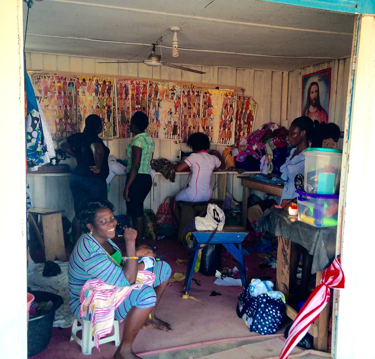 Ghanaian Textiles Collaboration seamstress Hool  HOOL EYE PRAMPRAM community