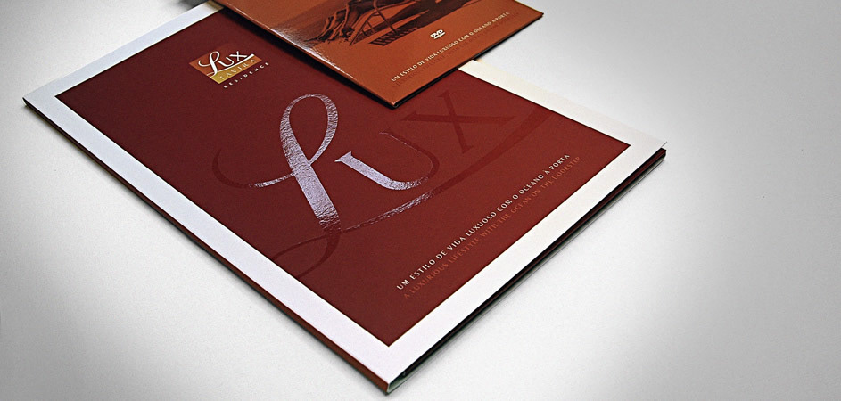 brochura brochure design editorial editorial design  InDesign Layout