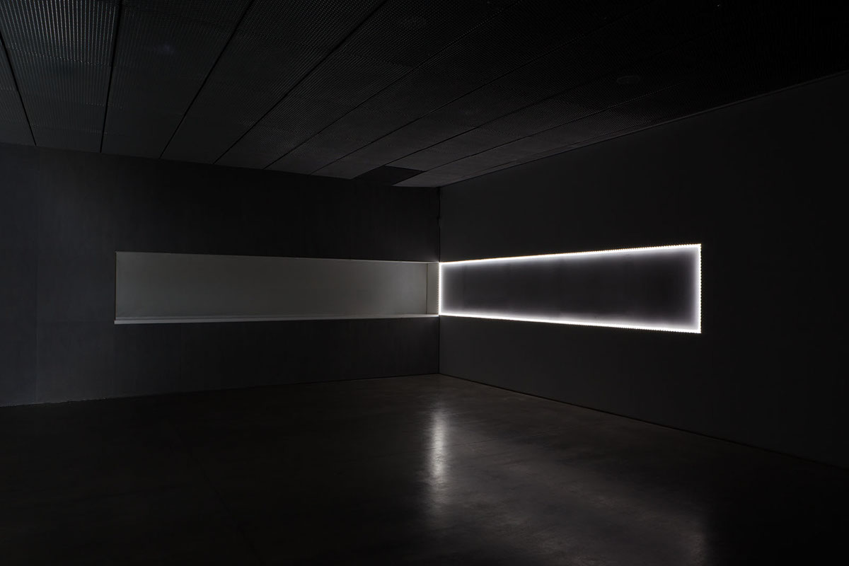 light leds installation geometric lines rectangle horizontal vertical Minimalism