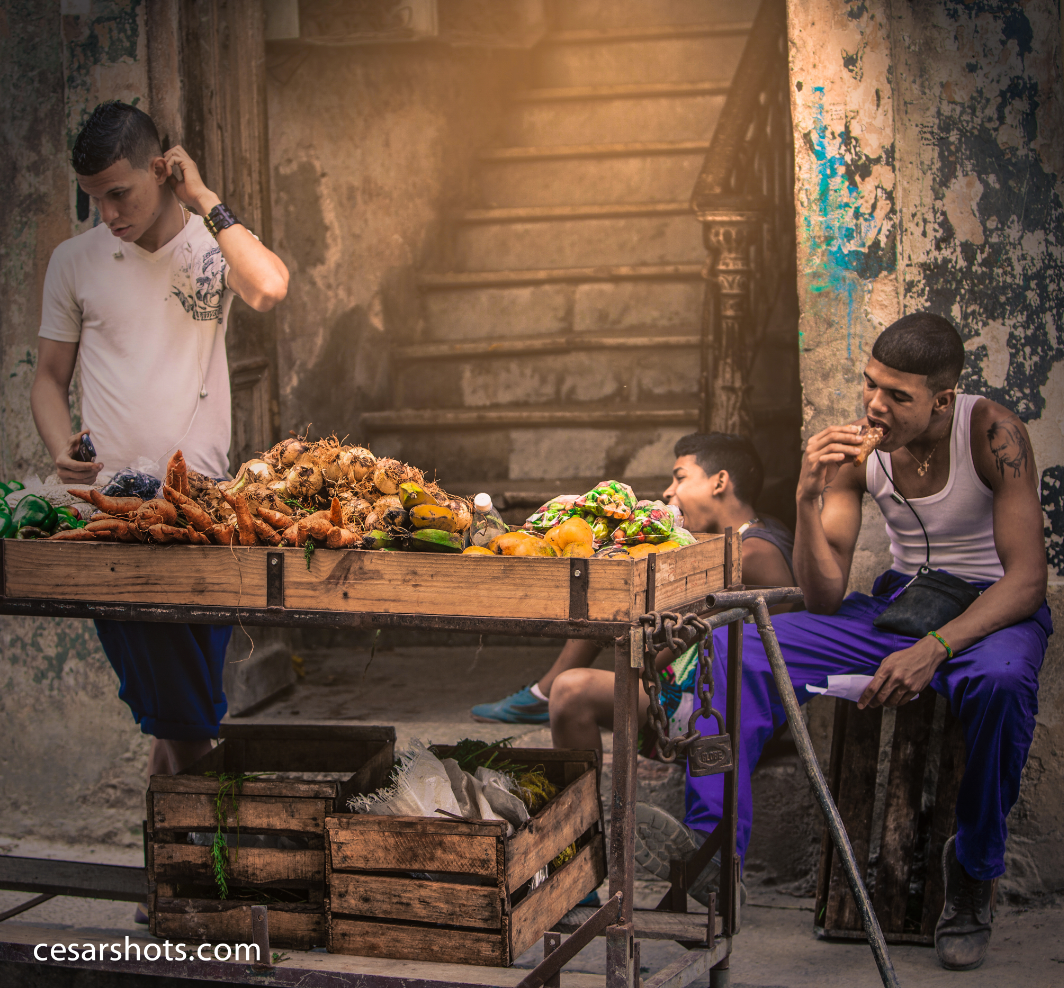 cuba  Havana   drama  color  portrait