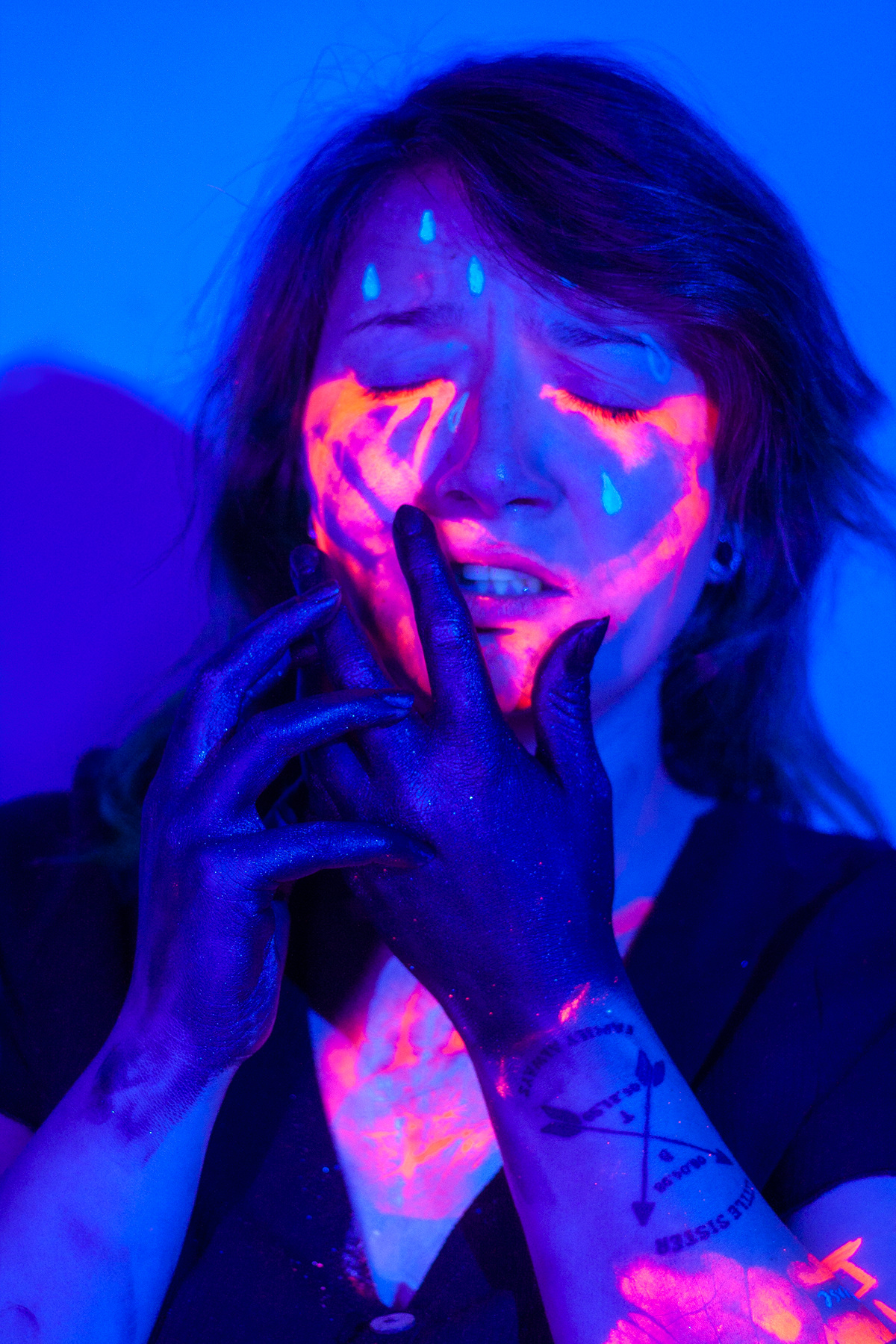 portrait photography Photography  blacklight neon mental illness mental health epilepsy anxiety depression Tourette’s