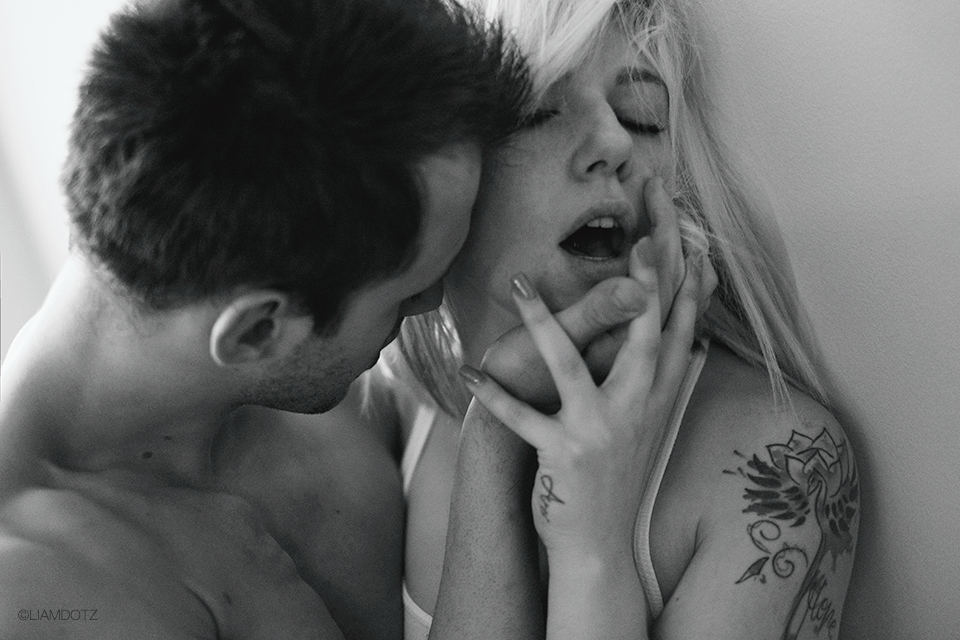 shooting couple bw b&w Black&white monochrome sensual boudoir liamdotz milano