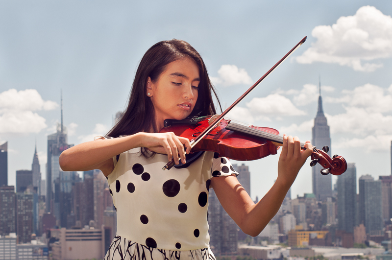 Violin musician New York usa bridge Nikon