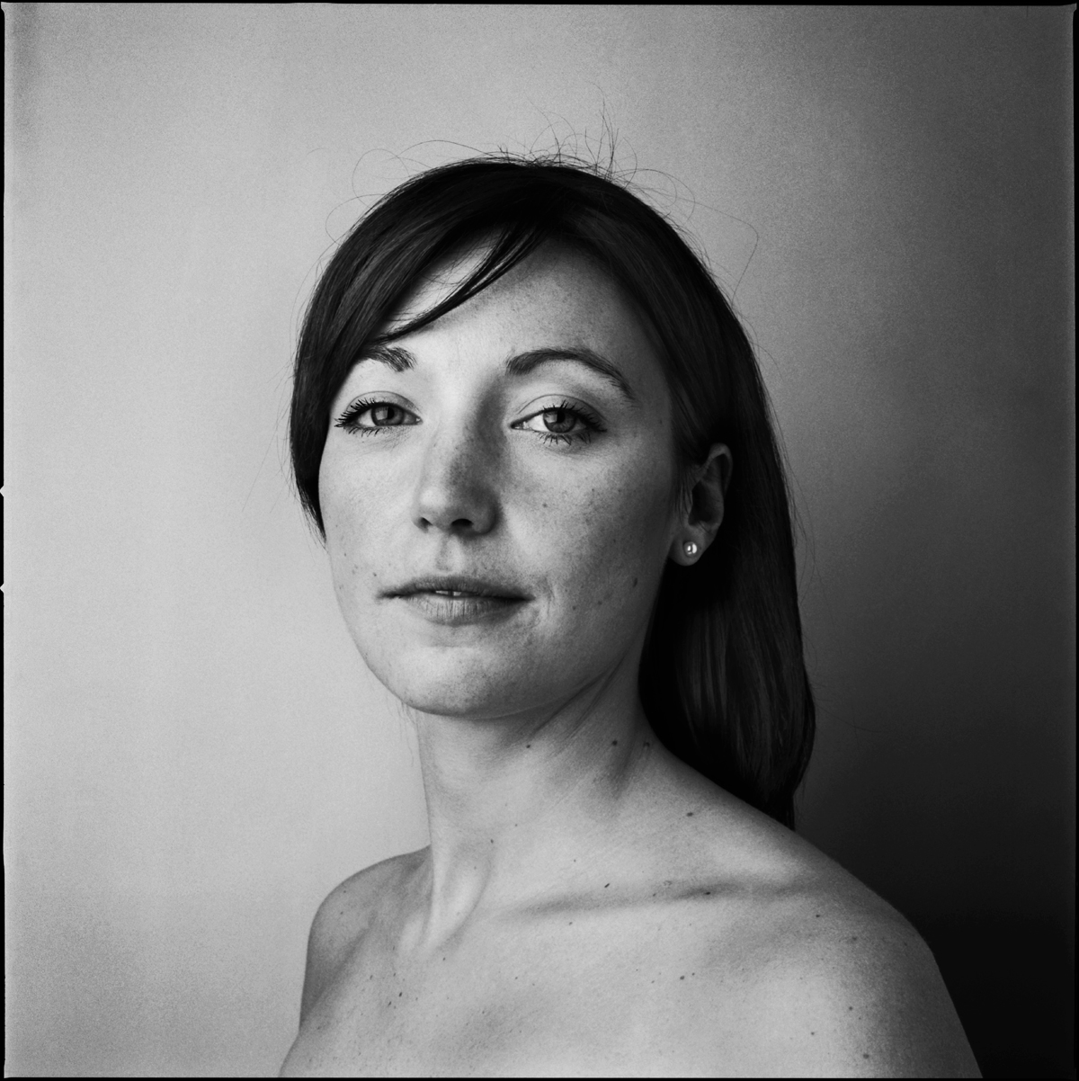 photo art girl woman Eating disorder beauty social issue portrait fine art black and white interview series Hasselblad film photography