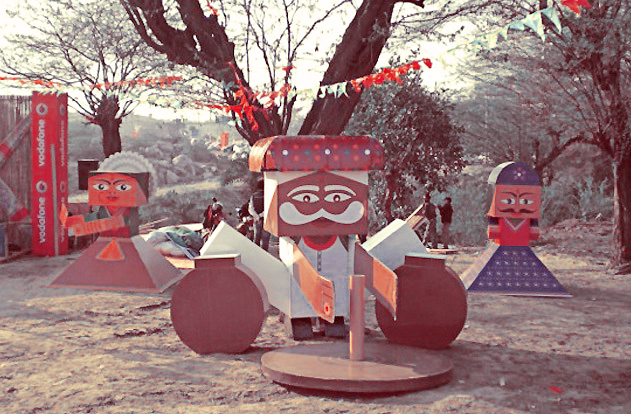 vodafone surajkund kathakali potter nasheet paper art paper toys cube art Fair India puppets