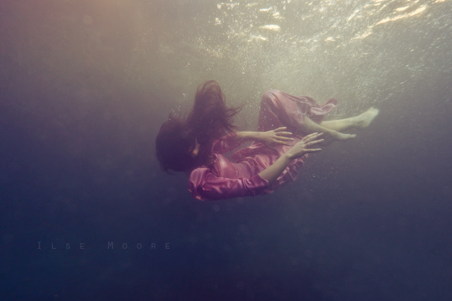 underwater  ilse moore  elsa bleda  visual art  art  Dress  MODEL  falling  submerged