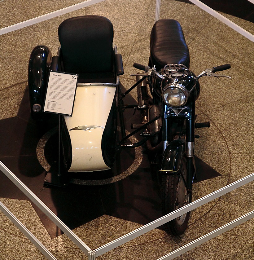 Muzeum Techniki  Pałac Kultury  muzea technika przemysł motocykle junak   SHL DKW wsk Sokół 600  Sokół 1000  Sokół 500  Wanderer Lotnictwo
