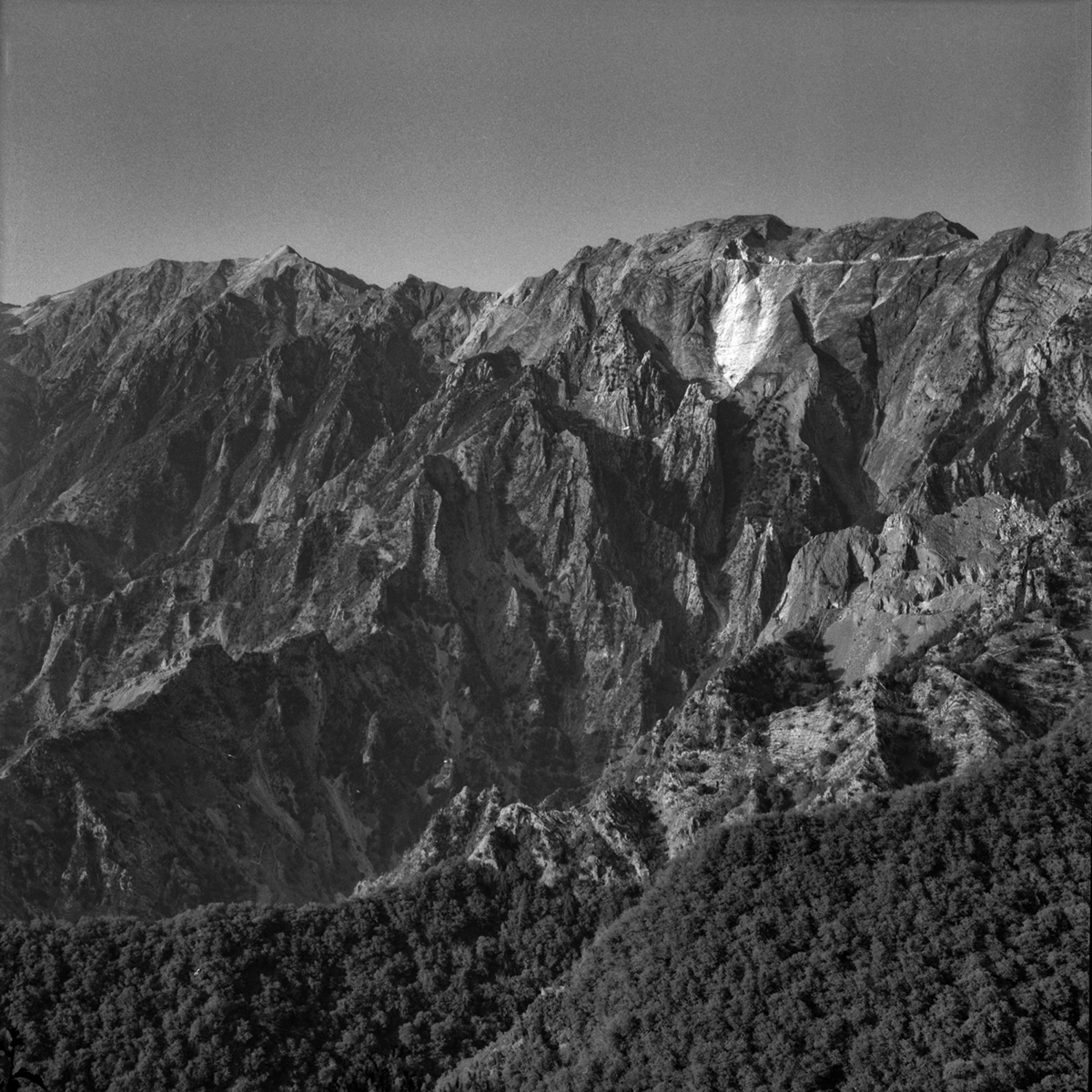 apuane querries Marble Photography  rolleiflex sl66 film120 black and white