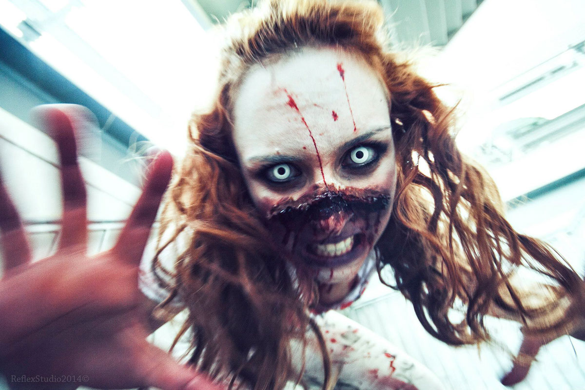 Umbrella zombie horror Show Performance entertainmant apocalyptic virus Outbreak costuming