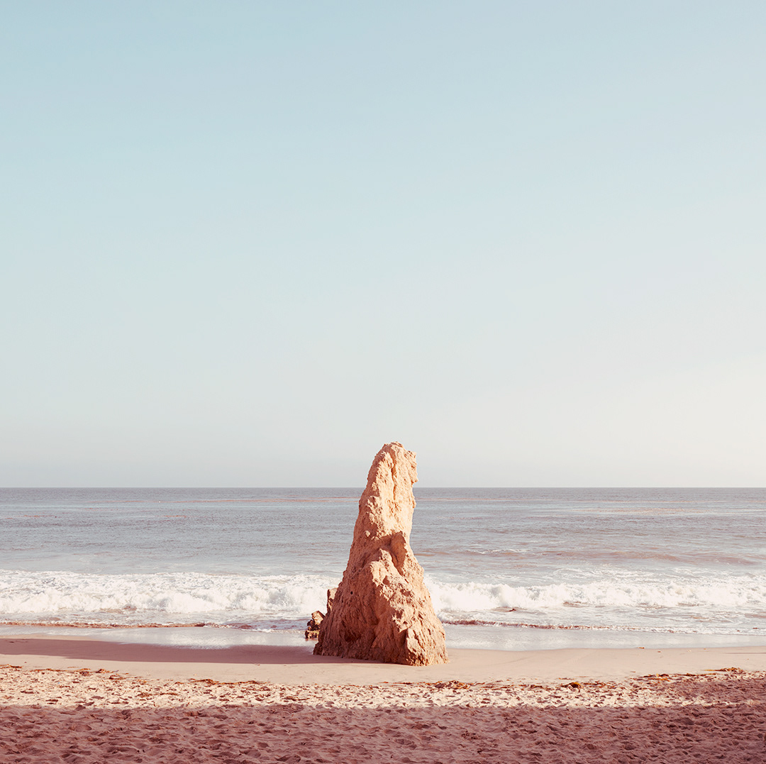 MALIBU matador el la California minimal Minimalism woman Los Angeles beach