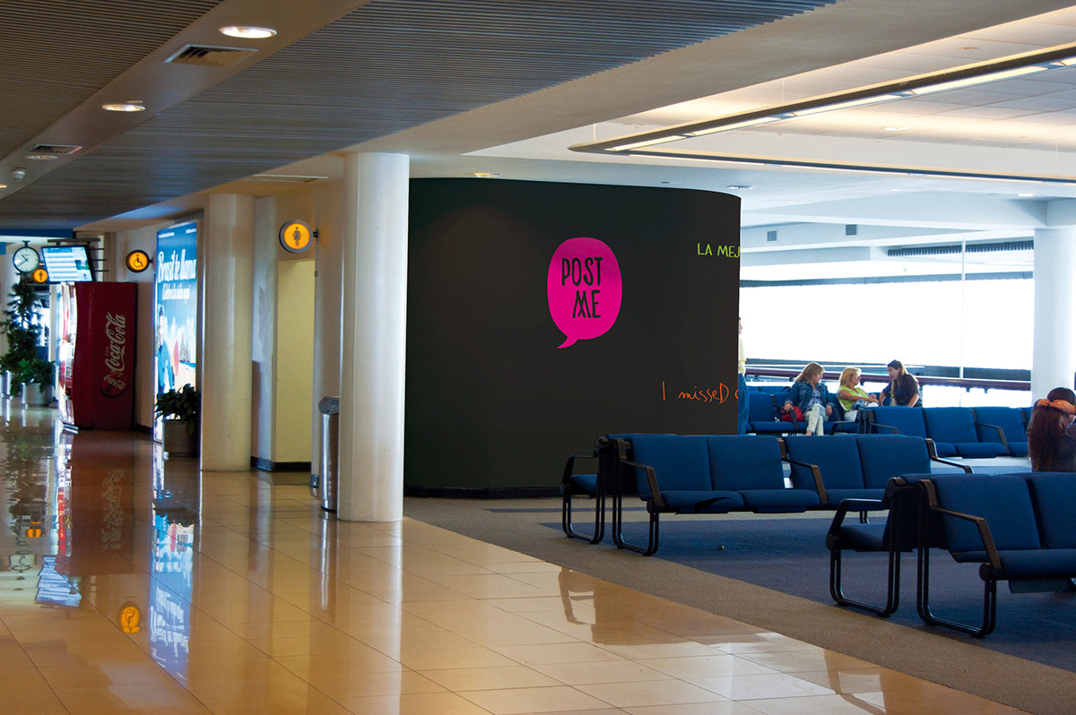 Chalkboard airport Logotype