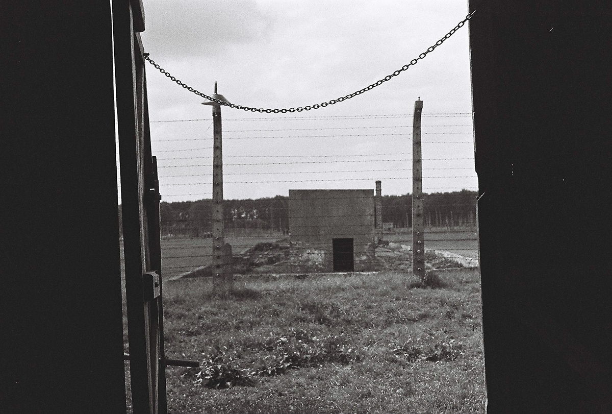 darkroom scan negative black and white ilford 400 Pentax auschwitz holocaust poland jewish nazi Memorial