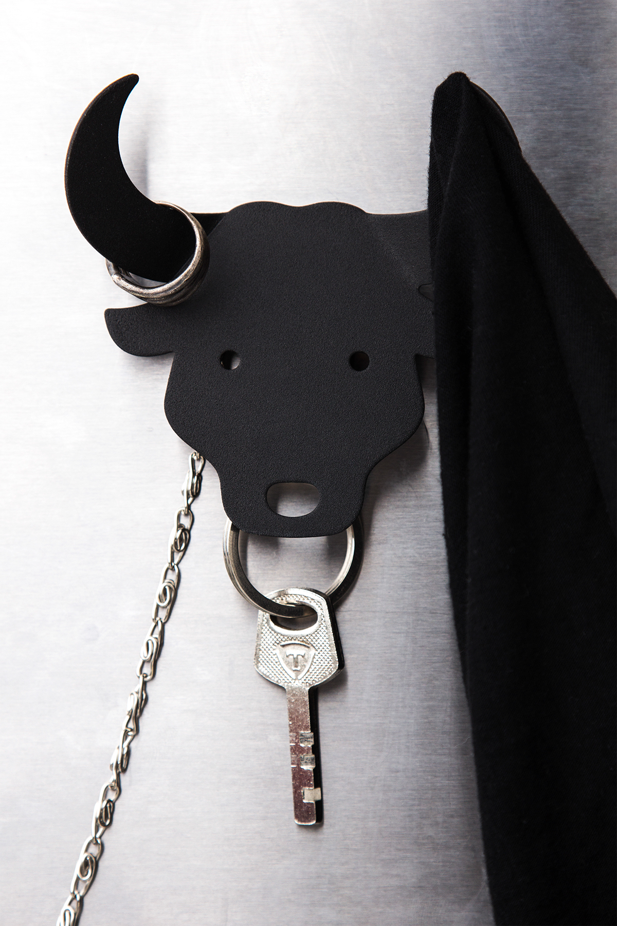metal sheet design lifestyle product industrial designer key holder accessory holer Hang holder metal animal deer bull