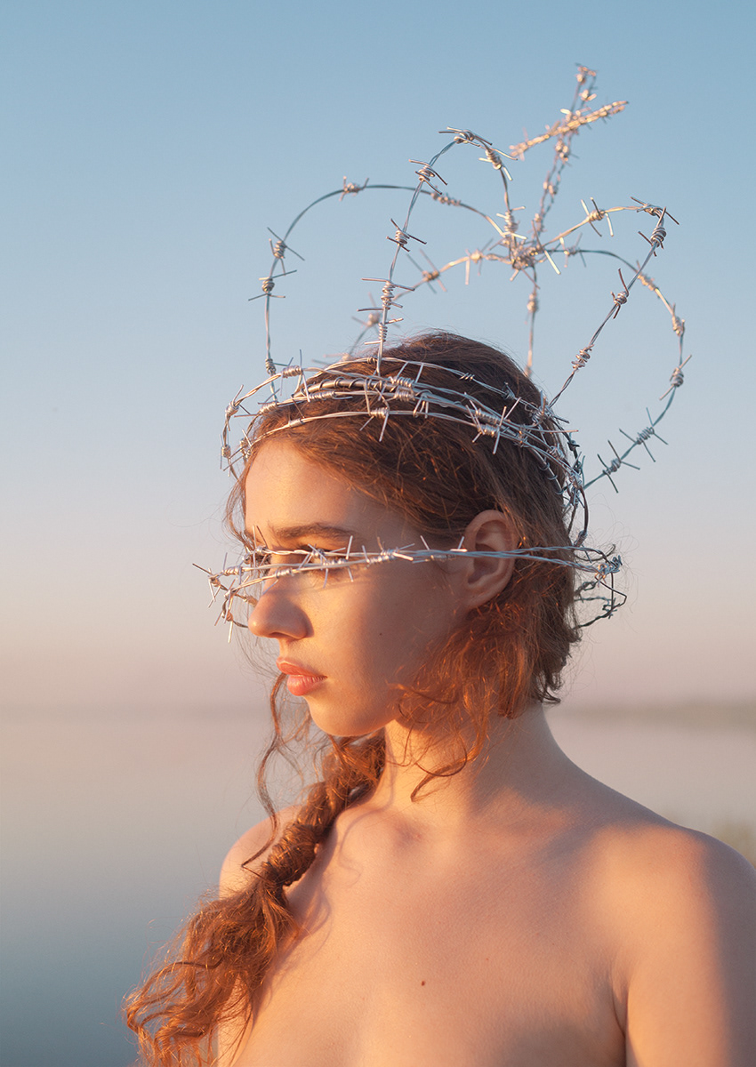 artwork barbed wire conceptual Photography  politics portrait putin ukraine War woman