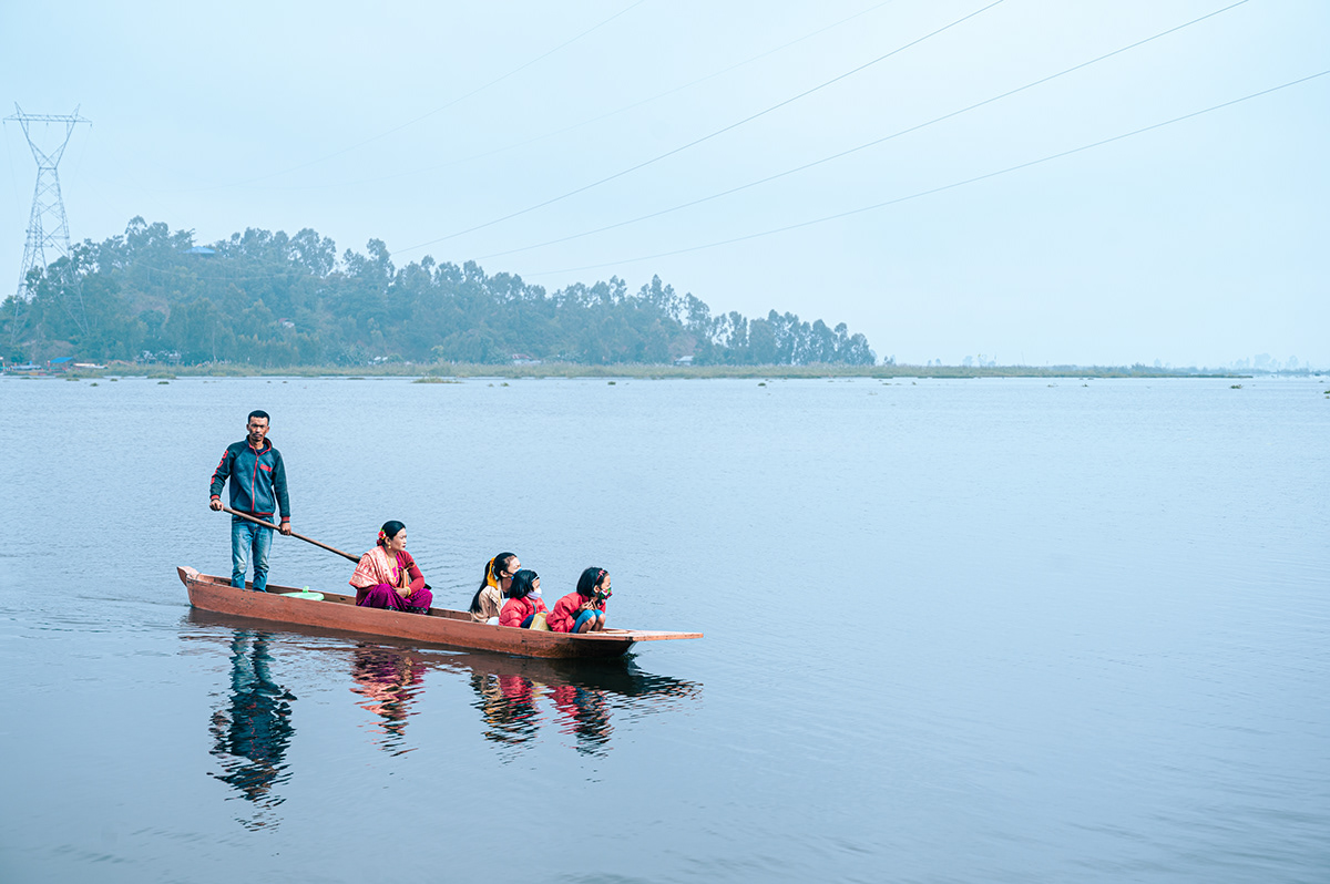 boatman canoes Documentary  fishing lifestyle Loktak MANIPUR water wetland