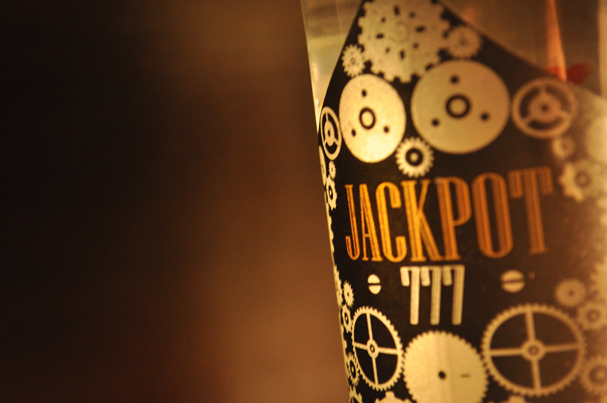 Label casino JackPot product wine drink
