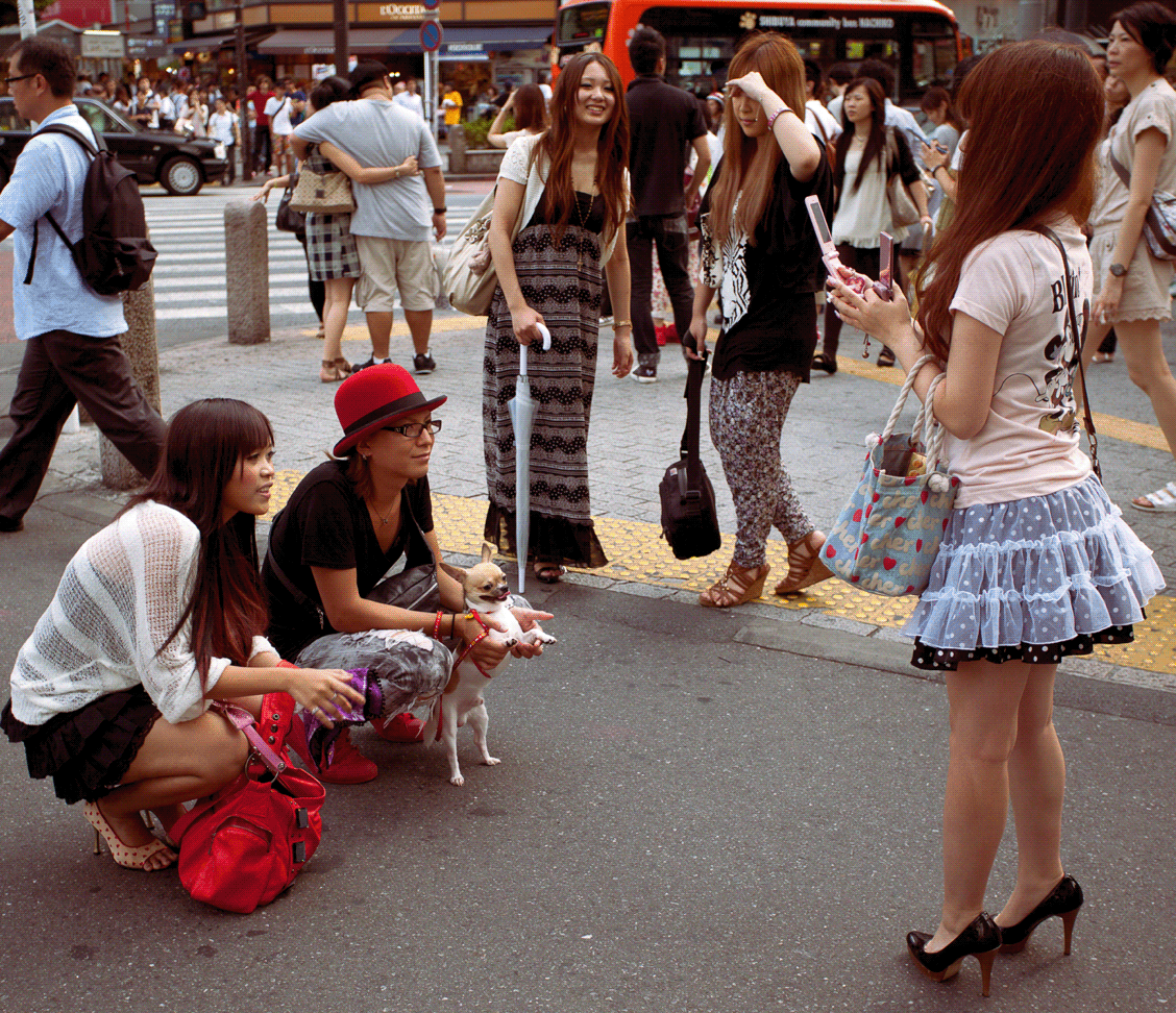 street photography photos stole girls women woman
