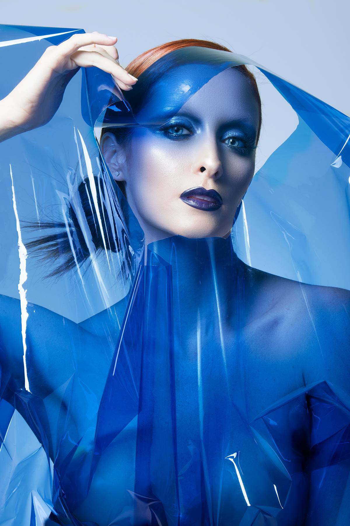 portrait beauty futurustic blue red malemodel femalemodel gel studio colours
