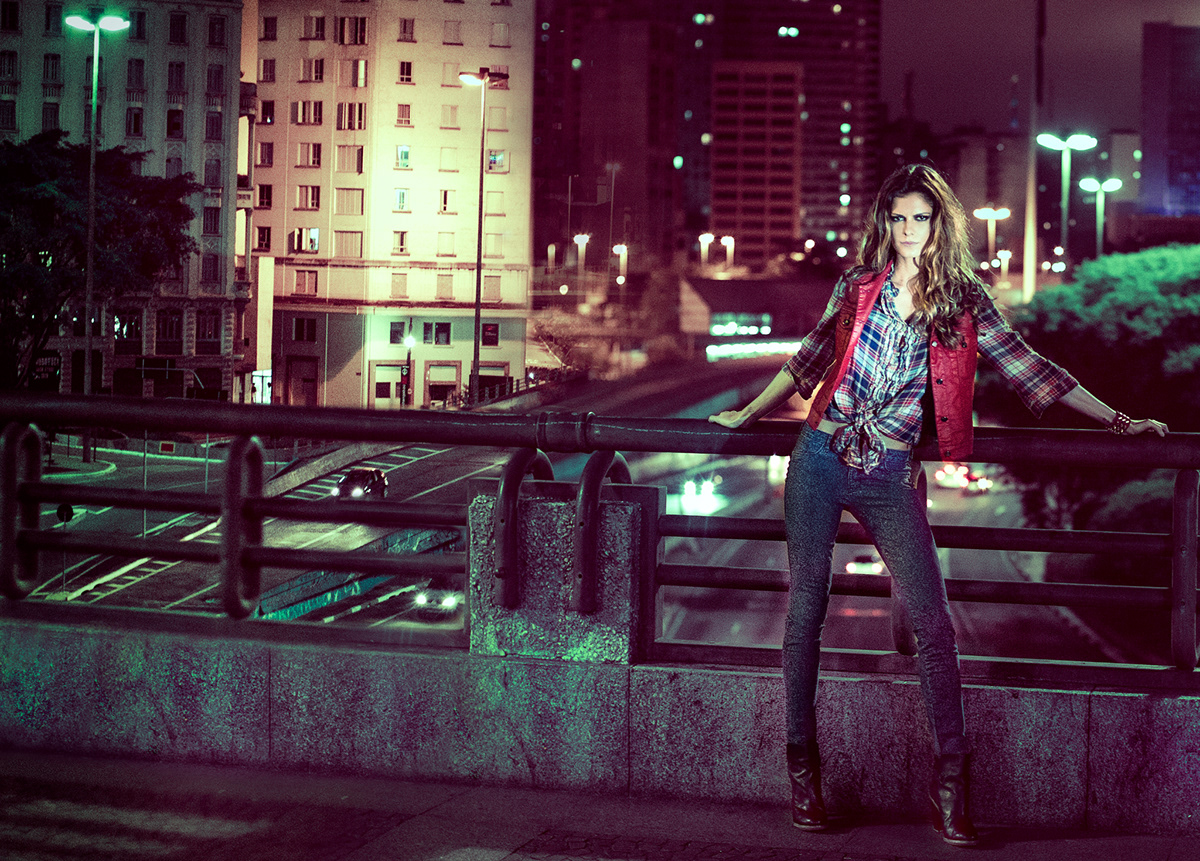 di collani JeansWear jeans winter Collection blue night city lights Outdoor models tight