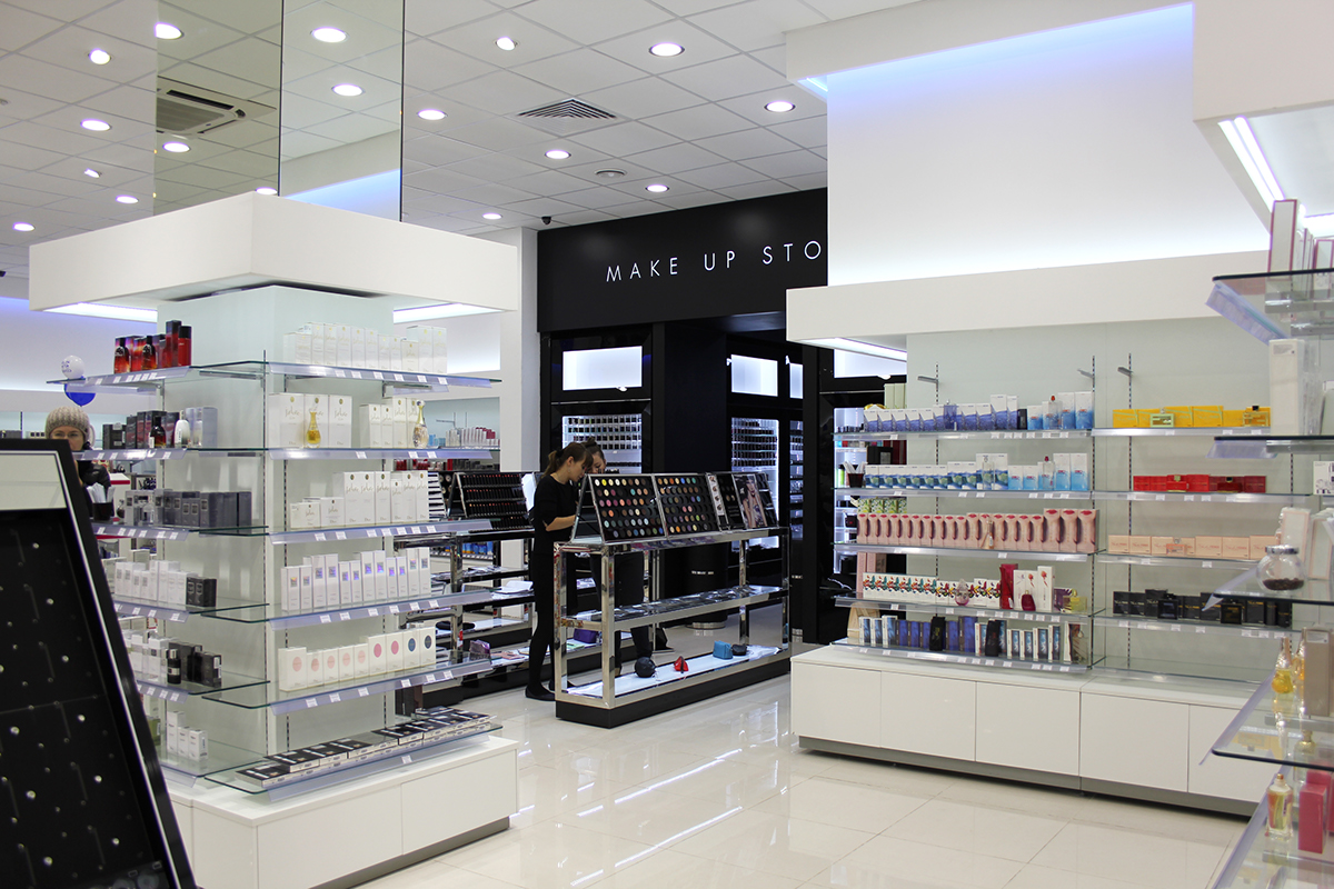 Cosmetic design shop shop in shop Make up Store Interior