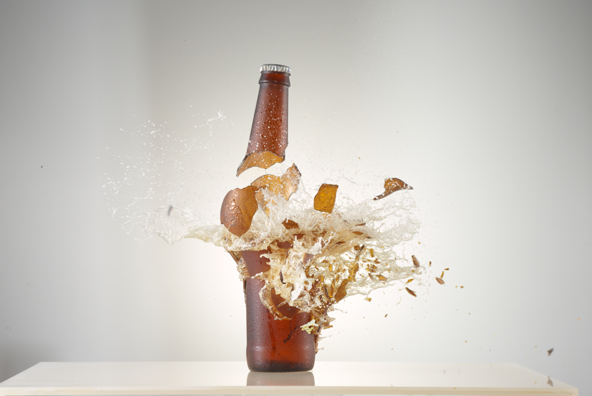 still life product High-speed cracking glass Liquid explosion photoshop retouch edit Editing  rachel kissel Composite photography compositing beer