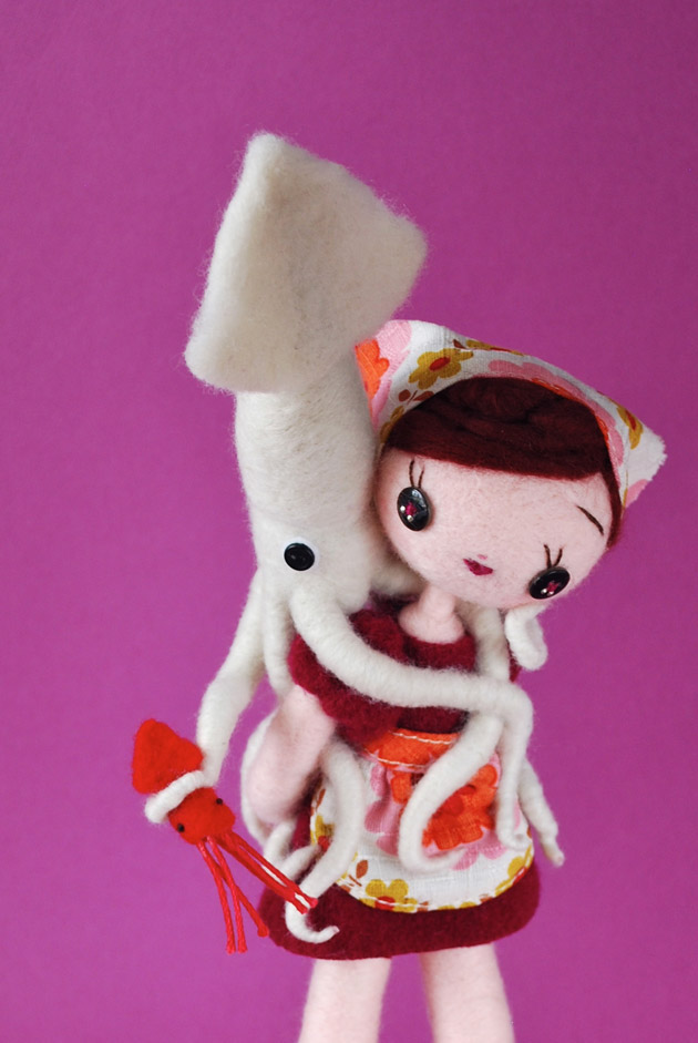Squid doll dolly baby-sitter felt  handmade art needlefelt craft Show Exhibition  toy  girl Retro