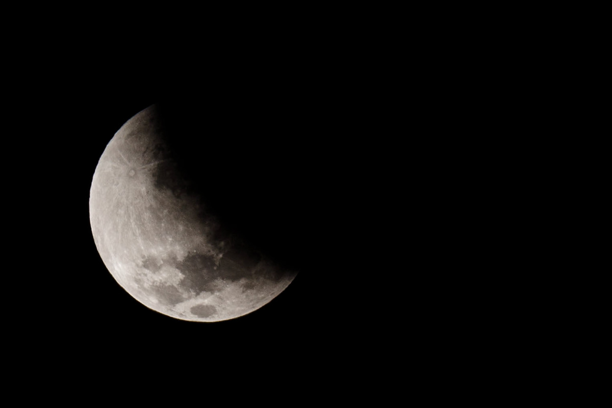 blood moon moon eclipse