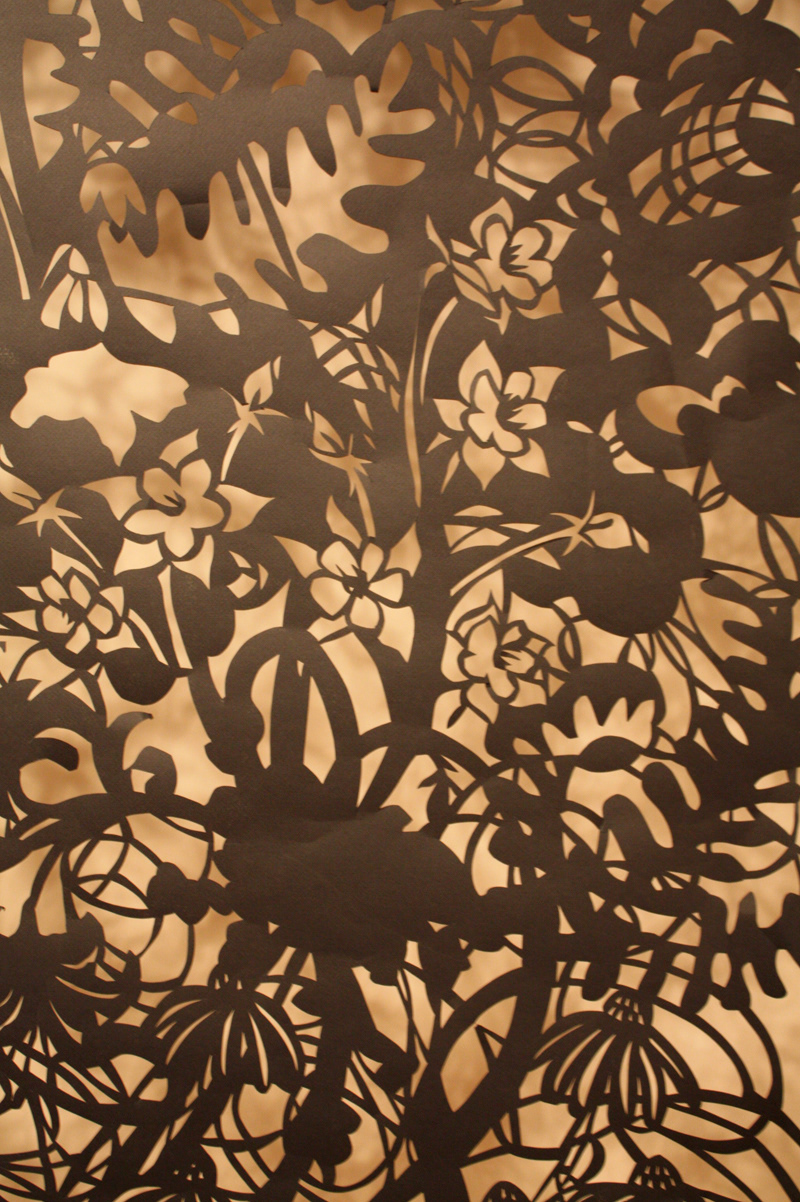 pattern floral papercut x-acto Patience minutie black people personnage papier découpé Flowers vegetation luxuriant