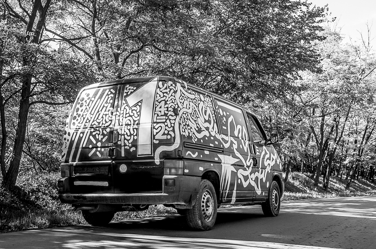 paint car Custom black and white Hand Painted volkswagen transporter