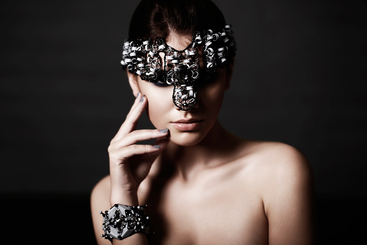 Jewellery accesories model Swarovski headgear neckpiece studio designer brand Tarun