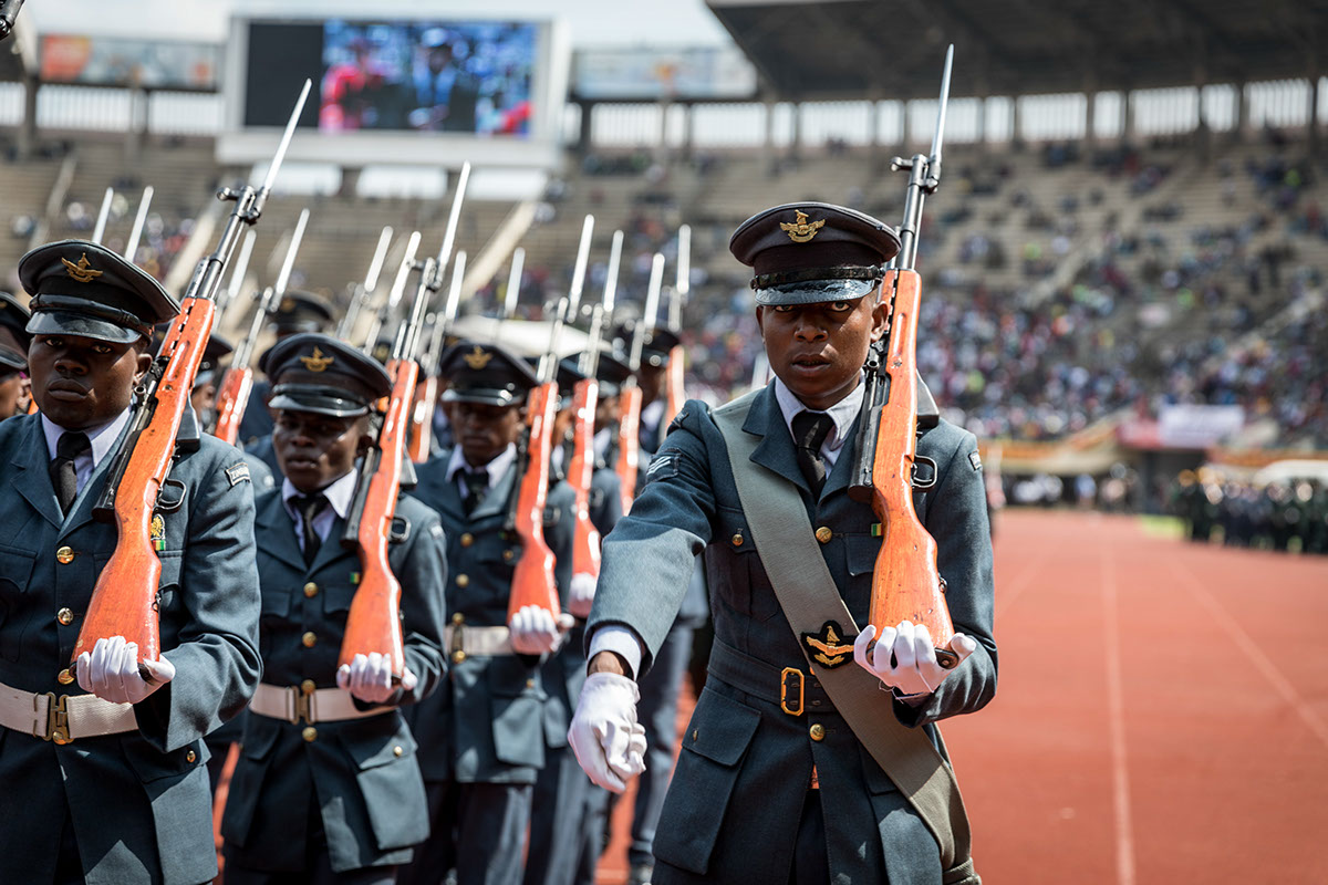 president Zimbabwe new Mnangagwa mugabe harare stadium