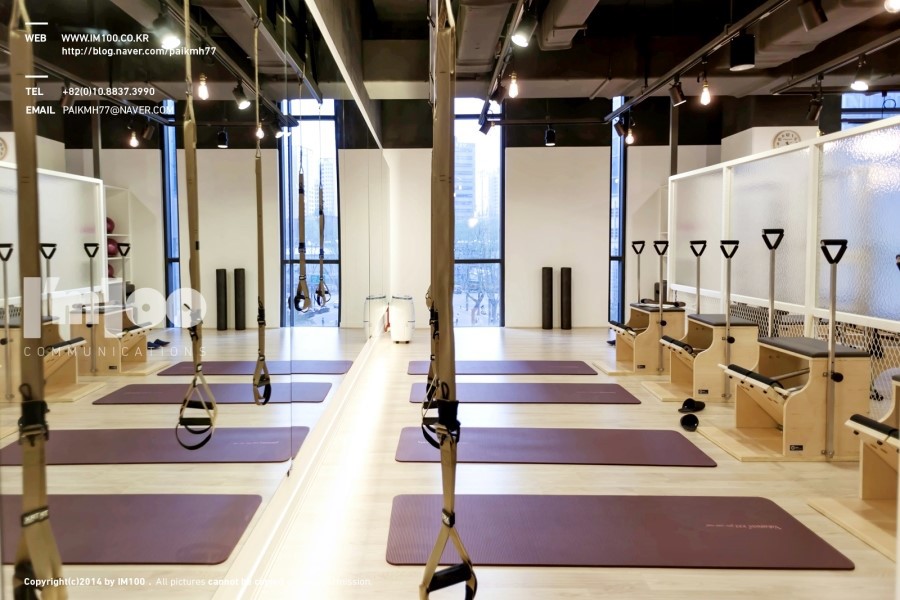 Pilates Inteior Gym Inteior modern inteior industrial  Inteior 3D Interior 3D