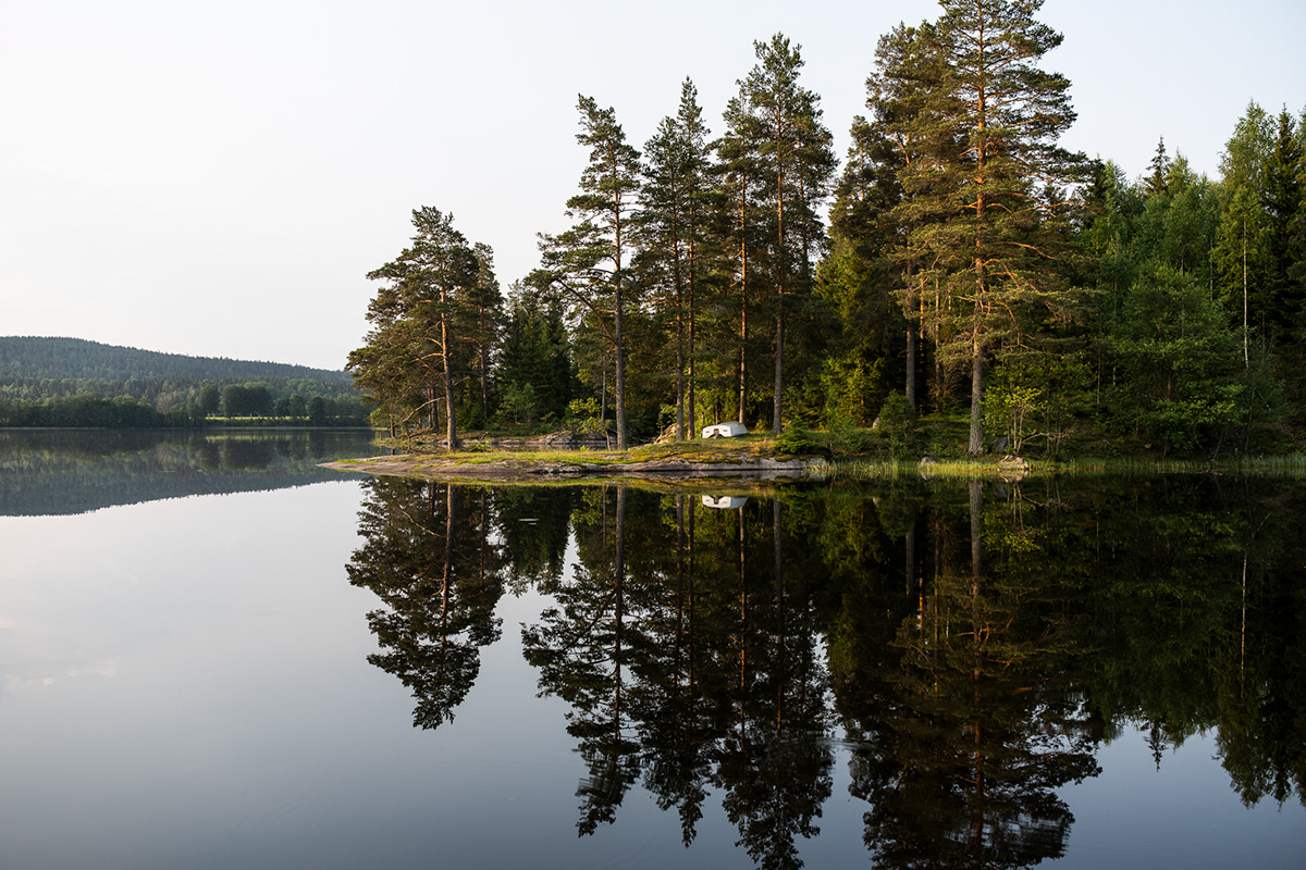 Naturbyn near Vänern in Sweden - raft house on the lake - photo Martin Kaufmann