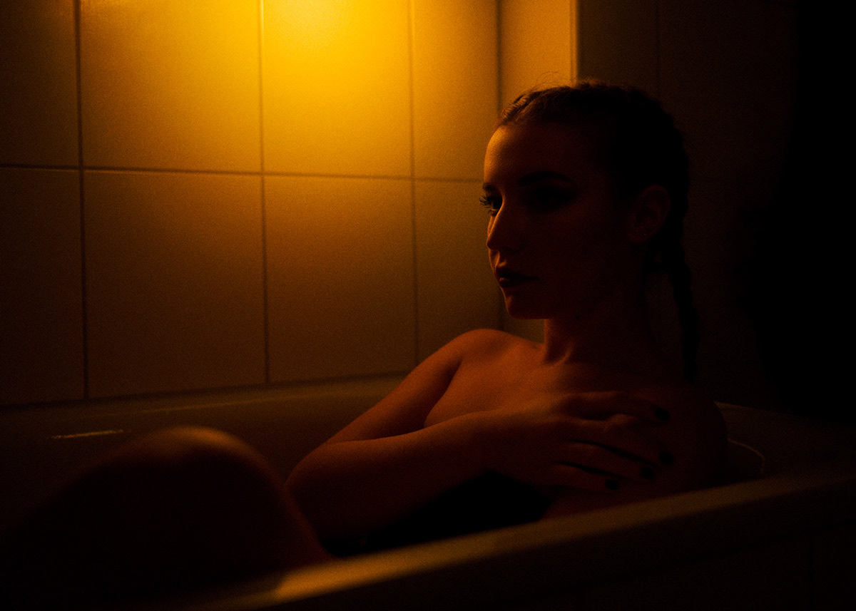 bathroom bathtub cinematic girl gold makeup portrait