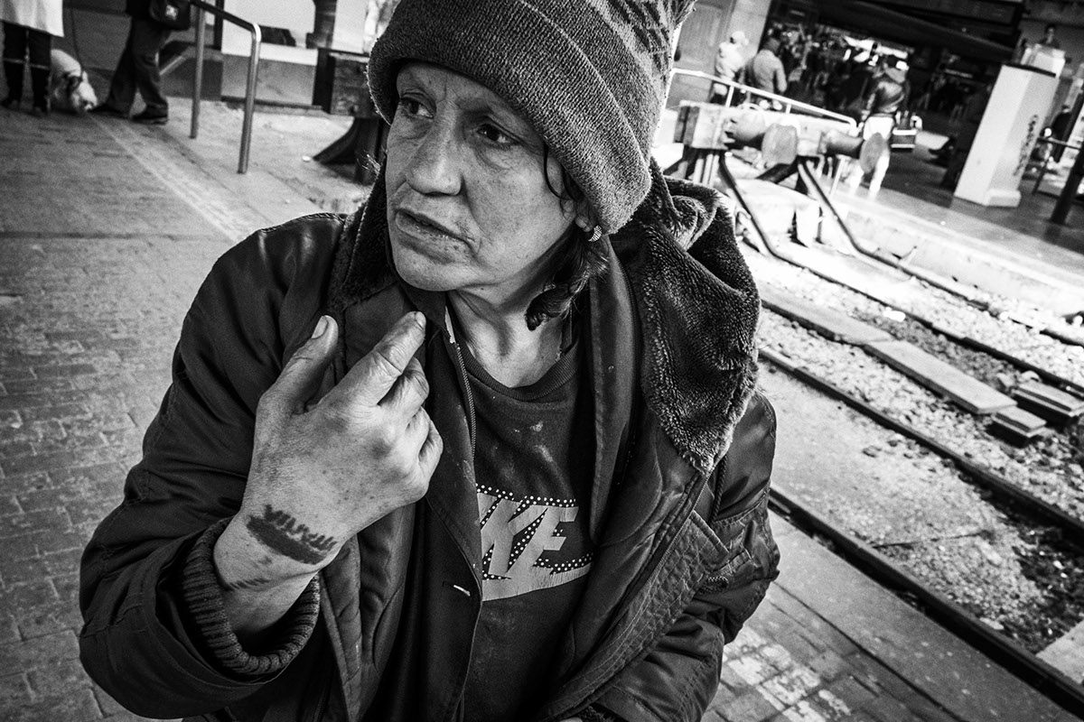 Termini homeless STATION Rome homeless portrait reportage Flavio Brancaleone invisible clochards tramps vagrants photogiornalism