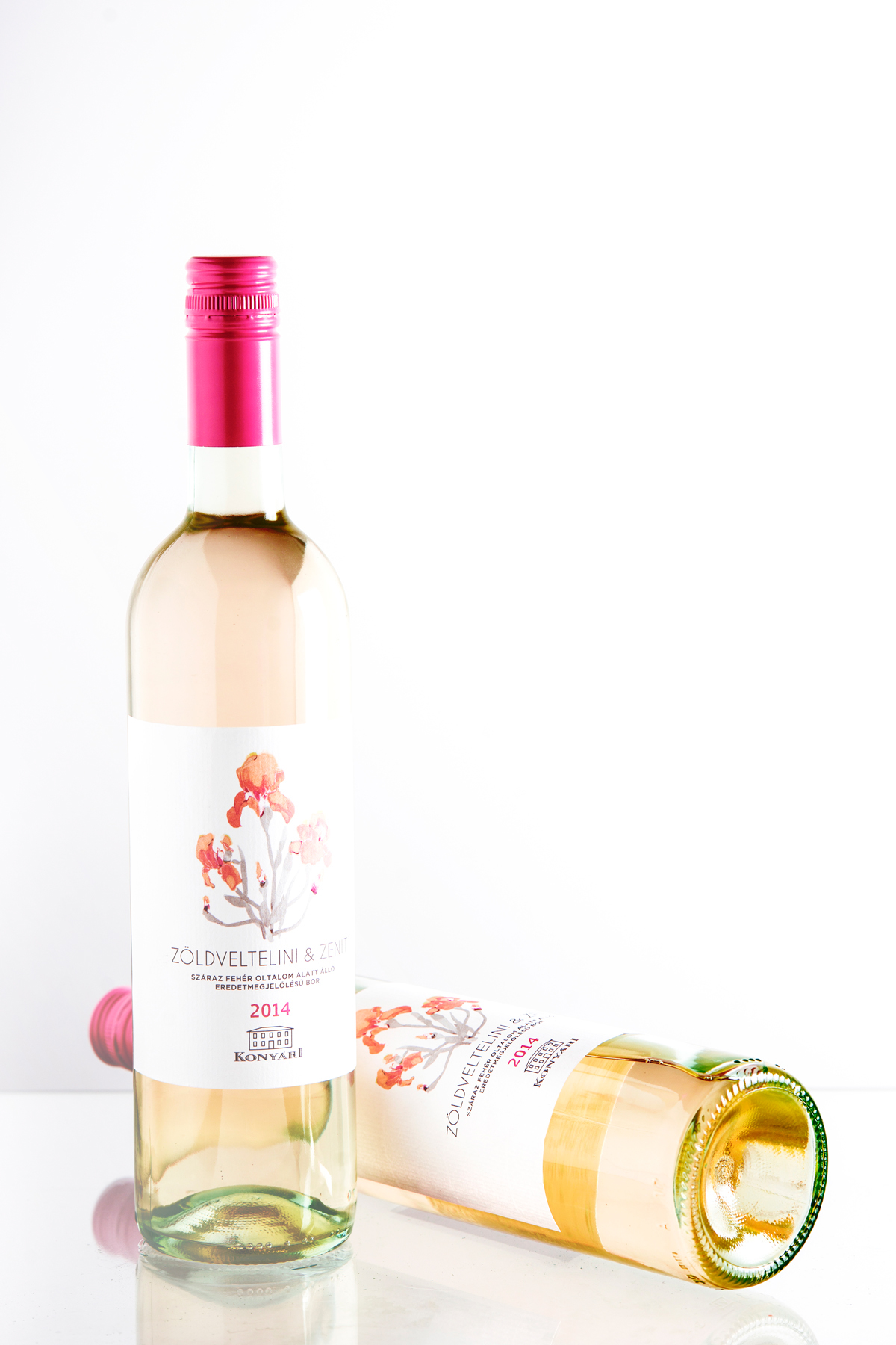 Wine label Design Wina package lily iris