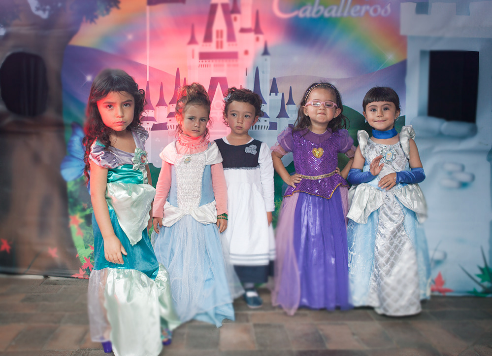children party children's party festivo Fancy Dress costume costumes kids kids party prince Princess princesses Princes