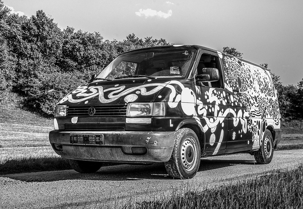 paint car Custom black and white Hand Painted volkswagen transporter