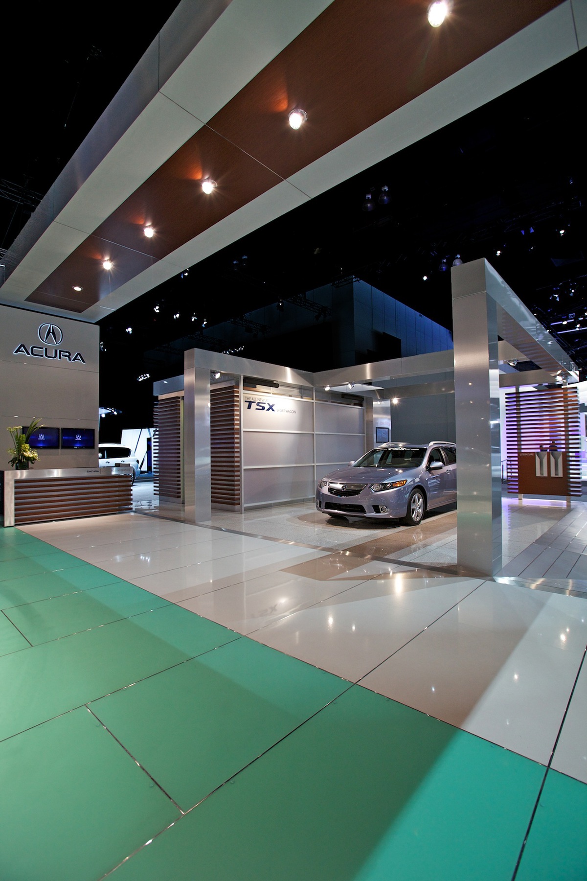 Acura auto show exhibit