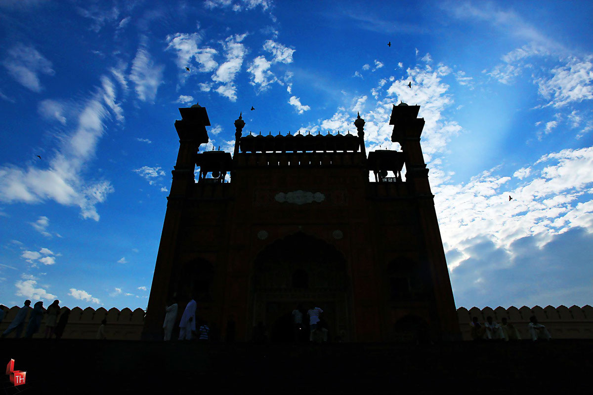 lahore culture monuments minar Pakistan karachi danial place SKY mosque tower effect photo
