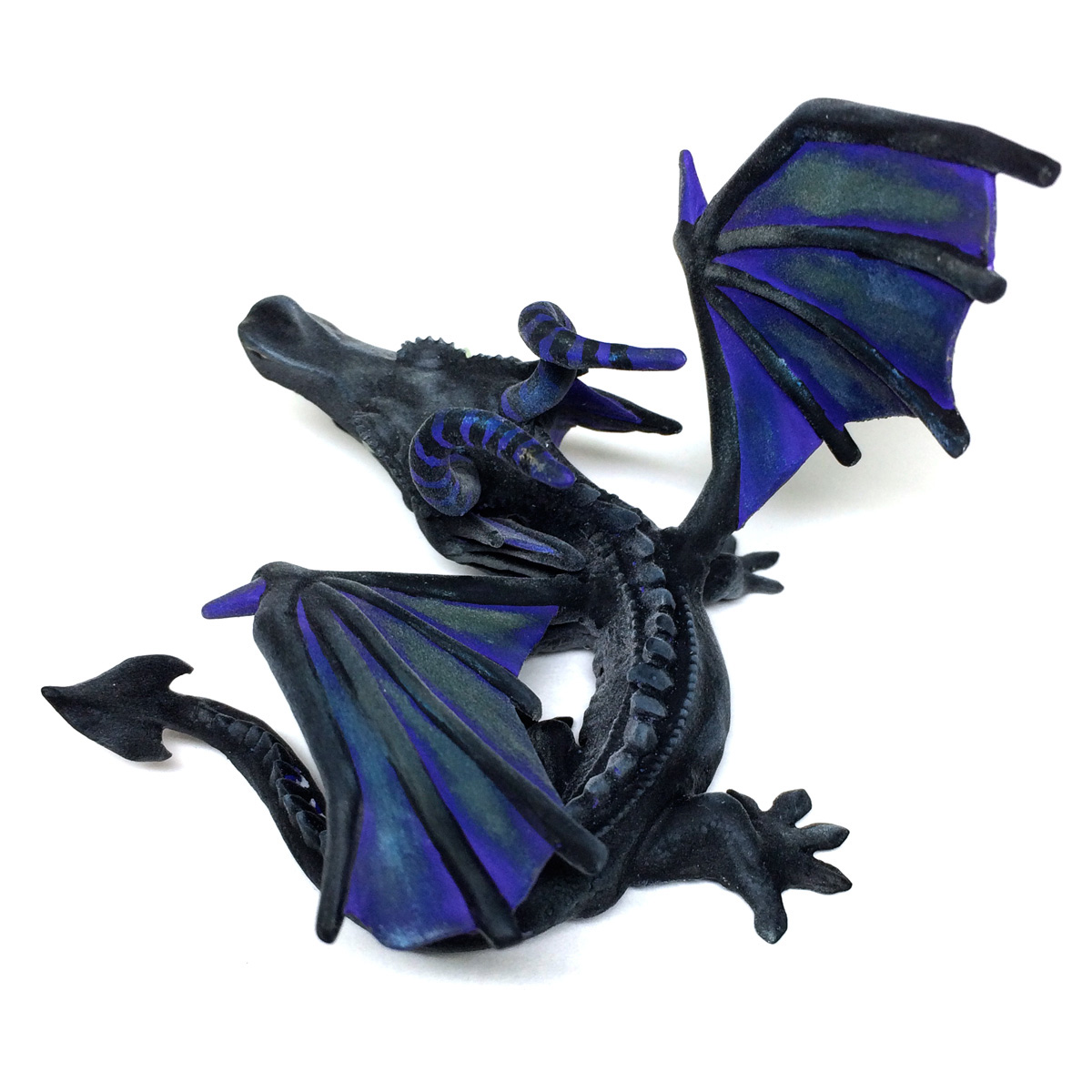 handmade toy lizard kaiyodo dragon maleficent figure