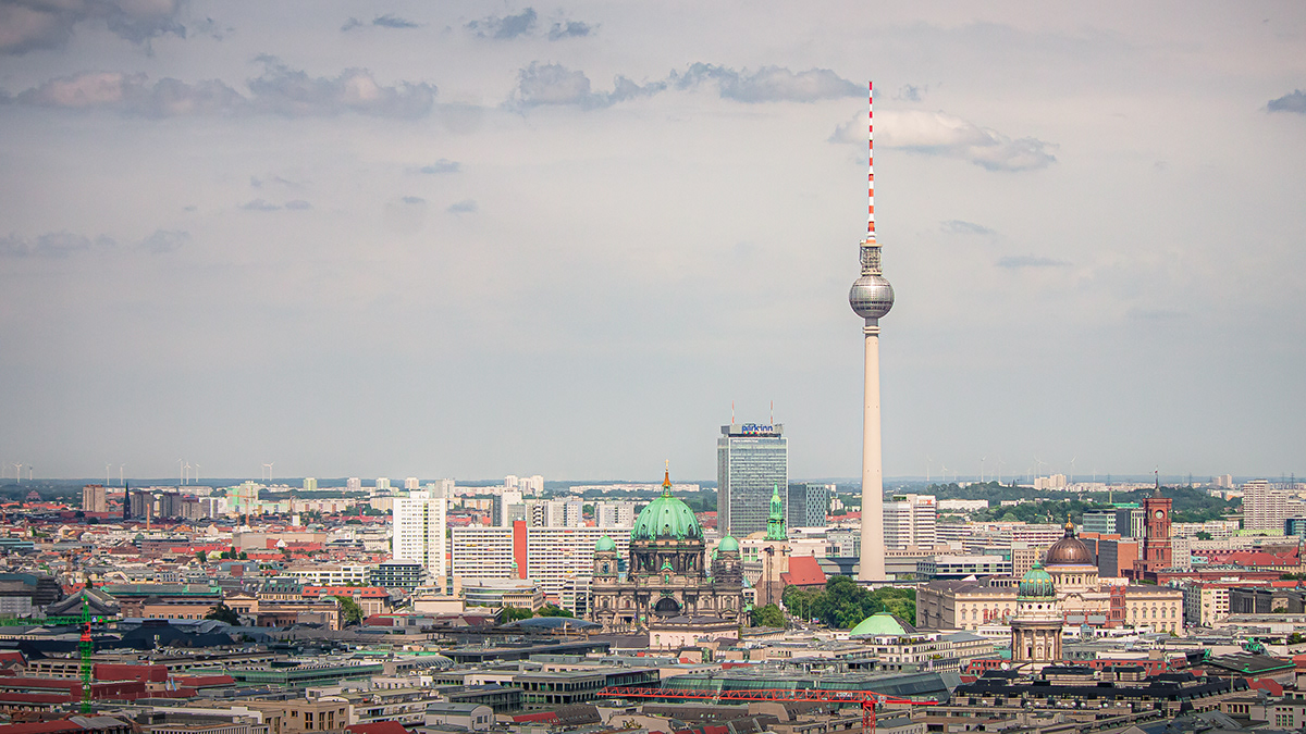 architecture berlin Canon city Fernsehturm germany lightroom Photography  tower Urban