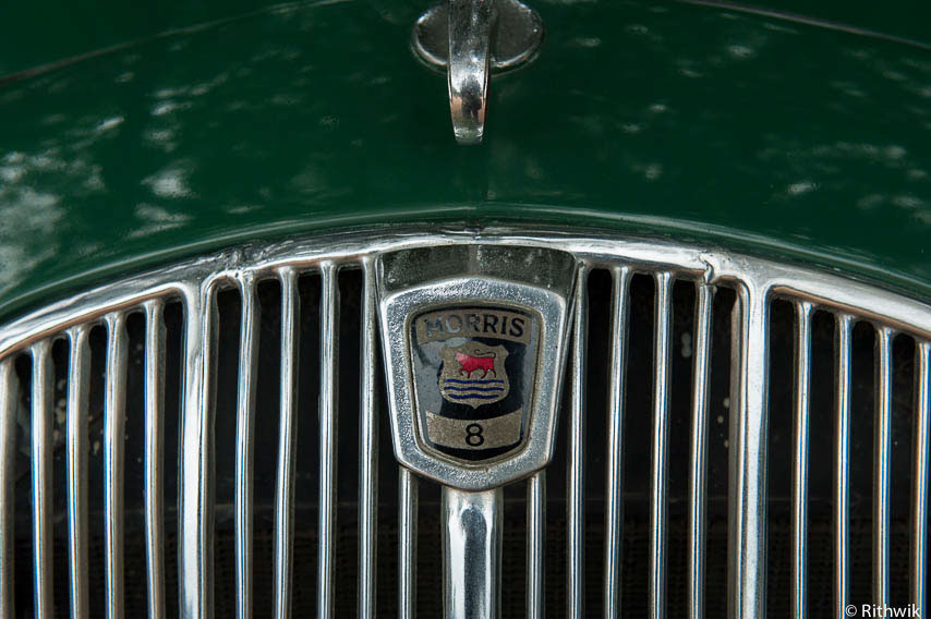 Vintage car logos